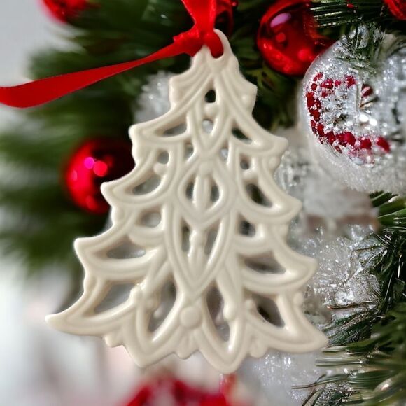 Lenox Pierced Christmas Tree Ornament Porcelain Vintage Charms Ivory Open Work. - Picture 4 of 11